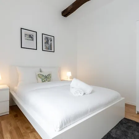 아파트 Beautiful On The Grand Place ! 2 Pers 릴